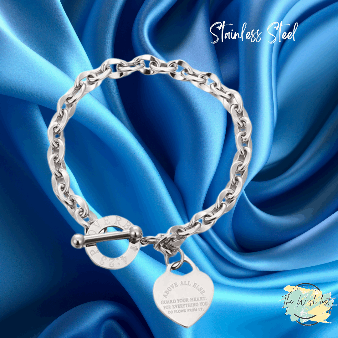 Classic Heart Engraved Toggle Clasp Chain Bracelet -Titanium Steel