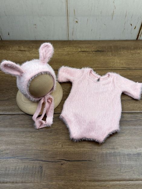 Newborn Baby Photography Outfit, Soft Mink Velvet Bunny Ear Hat And Romper Set for boys and girls