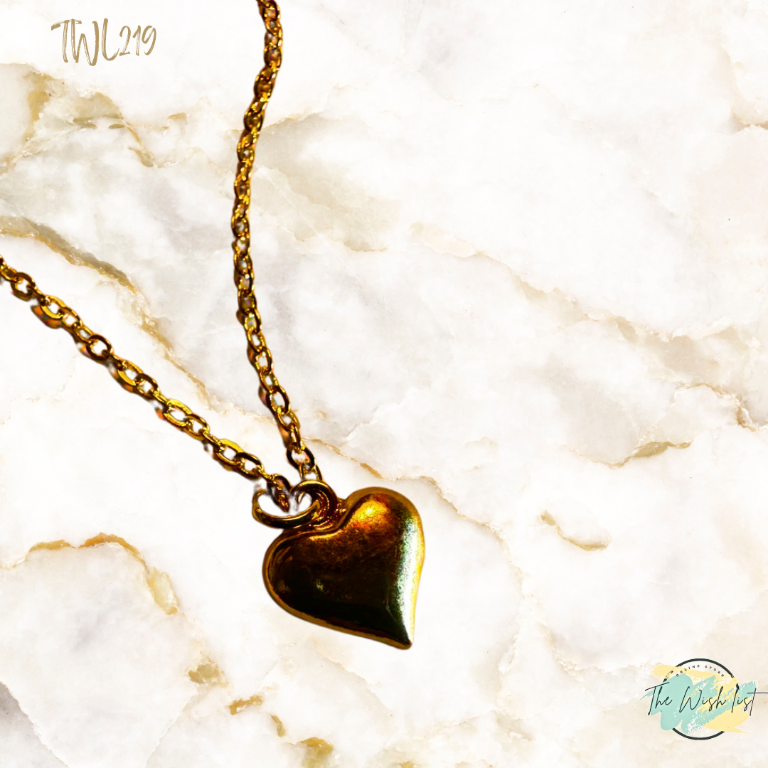 Vintage Solid Heart Pendant Necklace