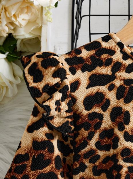 Tween Girl Leopard Print Ruffle Trim Belted Tee & Leggings- 2Pcs set