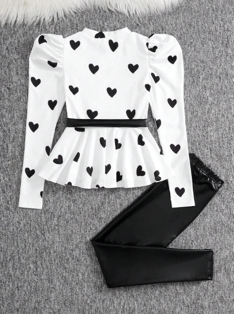 Elegant Heart Pattern Fashionable Knitted Round Neck Long Top & Belt With Ruffle Hem And PU Legging 2pcs Set