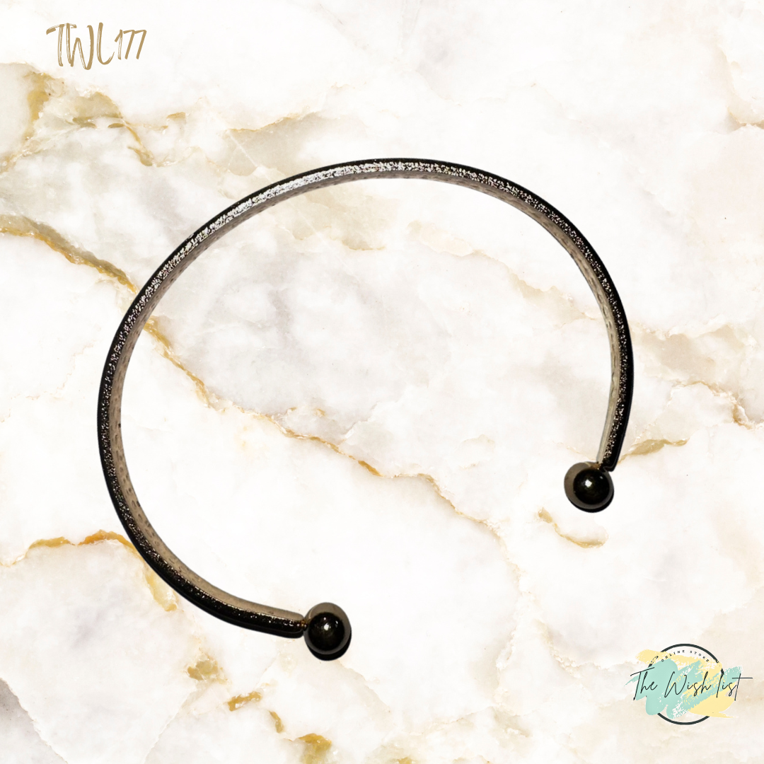 Solid Letter detail Love Bracelet For Women