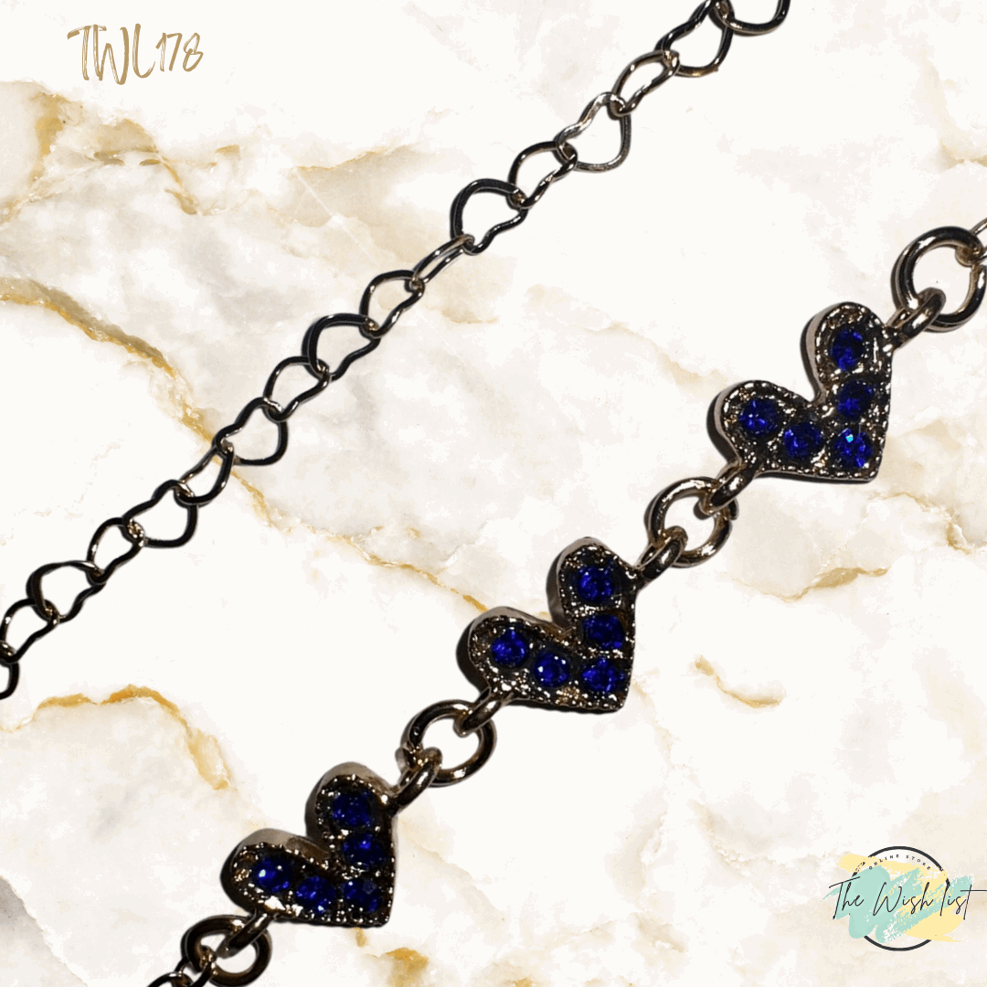 2Pcs Delicate Heart shape bracelet set with blue rhinestones