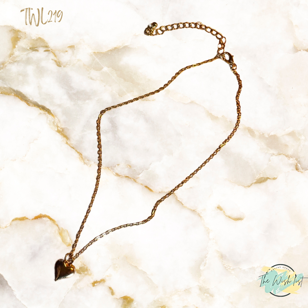 Vintage Solid Heart Pendant Necklace