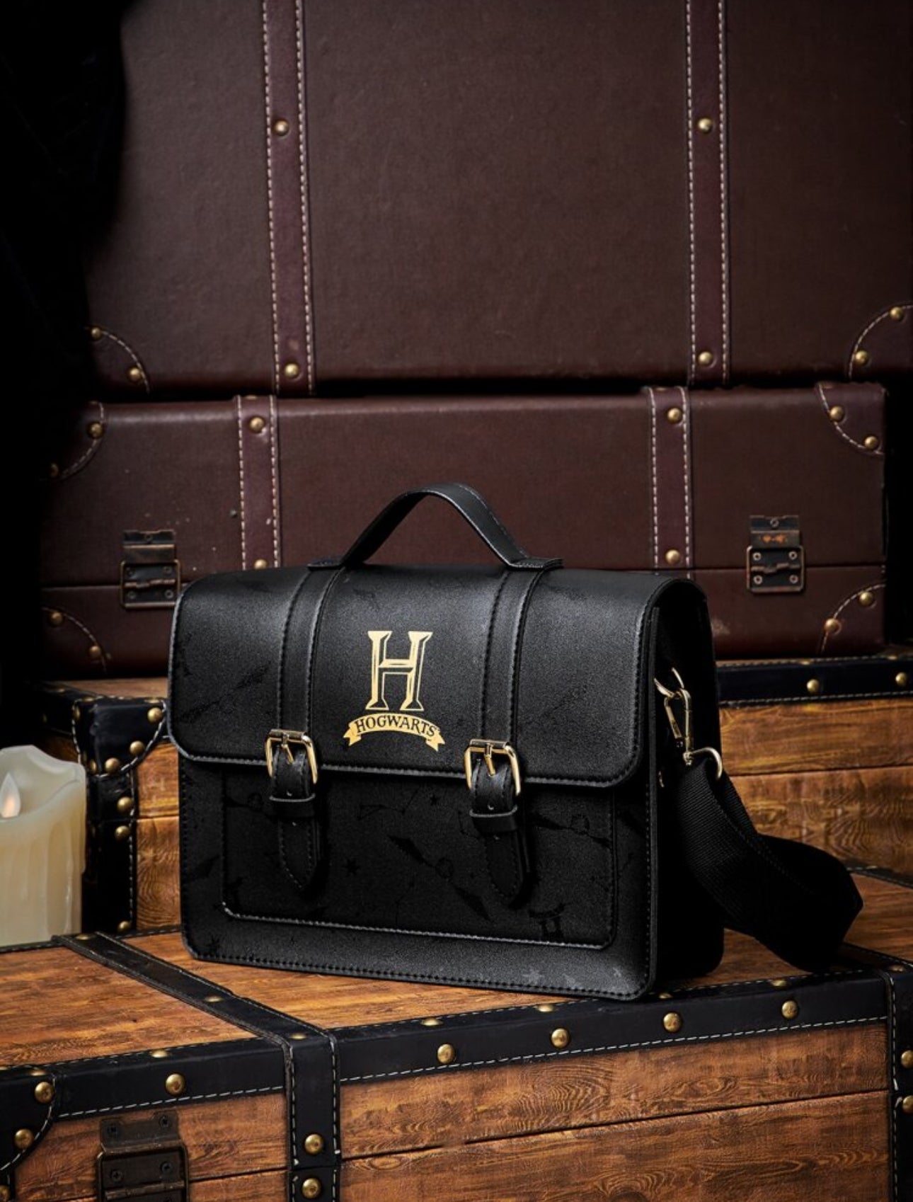 HARRY POTTER Harry Potter Hogwarts Graphic Buckle Decor Flap Square Bag
