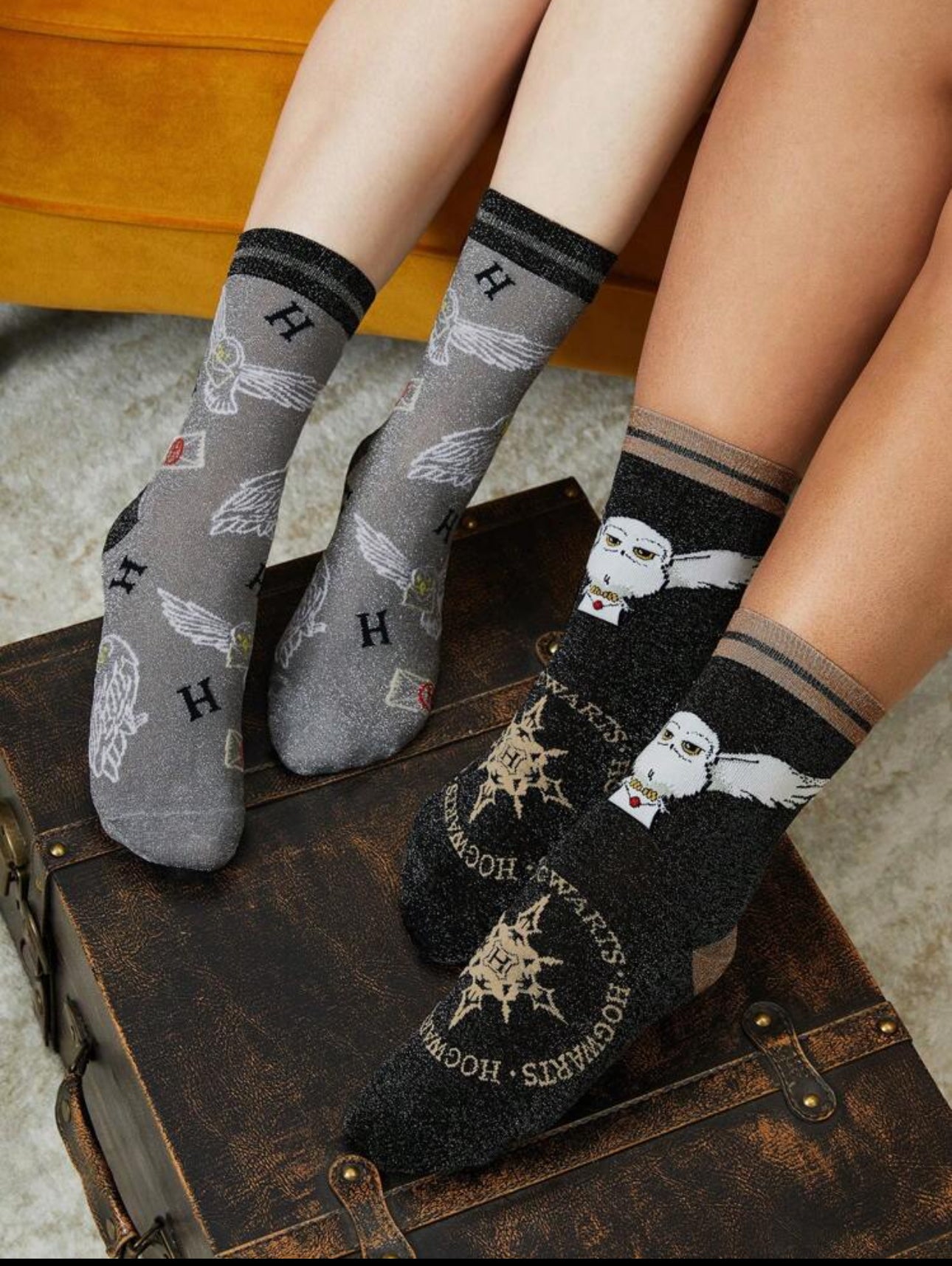 HARRY POTTER Women's 2 Pairs Hedwig Pattern Silver Lurex Mid-Calf Socks