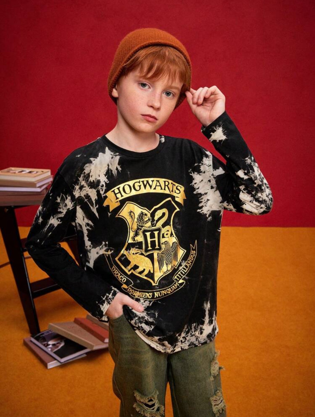 HARRY POTTER Tween Boy Badge & Letter Foil Print Tie Dye Dropped Shoulder Loose Fit Long Sleeve T-Shirt