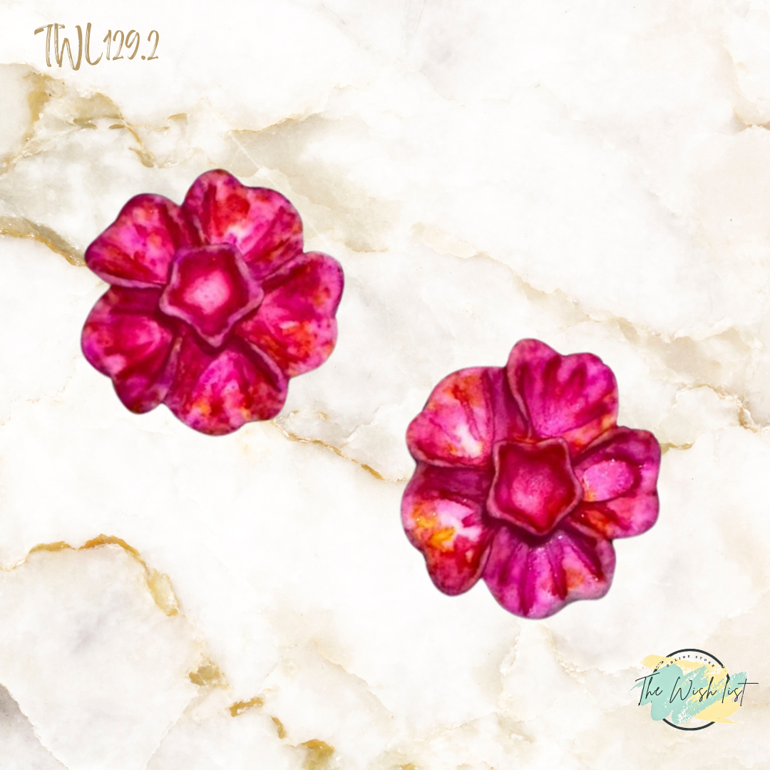 Women's Fashionable, Random Flower Shaped Polyresin - Effect Earrings