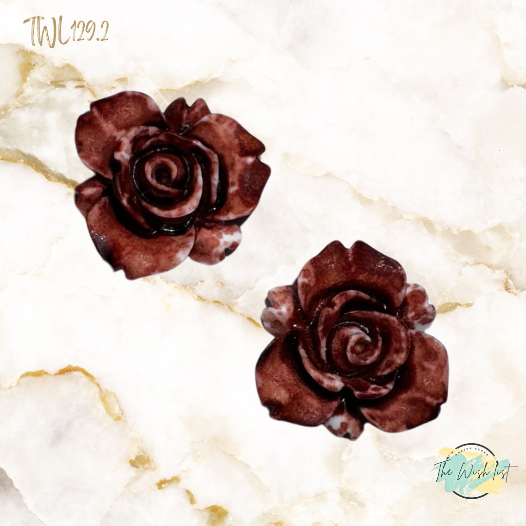 Women's Fashionable, Random Flower Shaped Polyresin - Effect Earrings