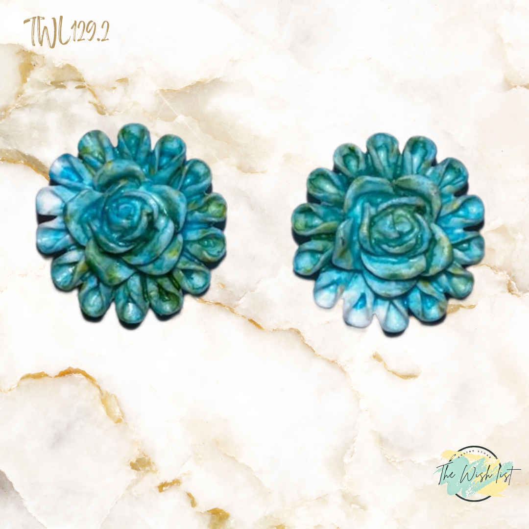 Women's Fashionable, Random Flower Shaped Polyresin - Effect Earrings