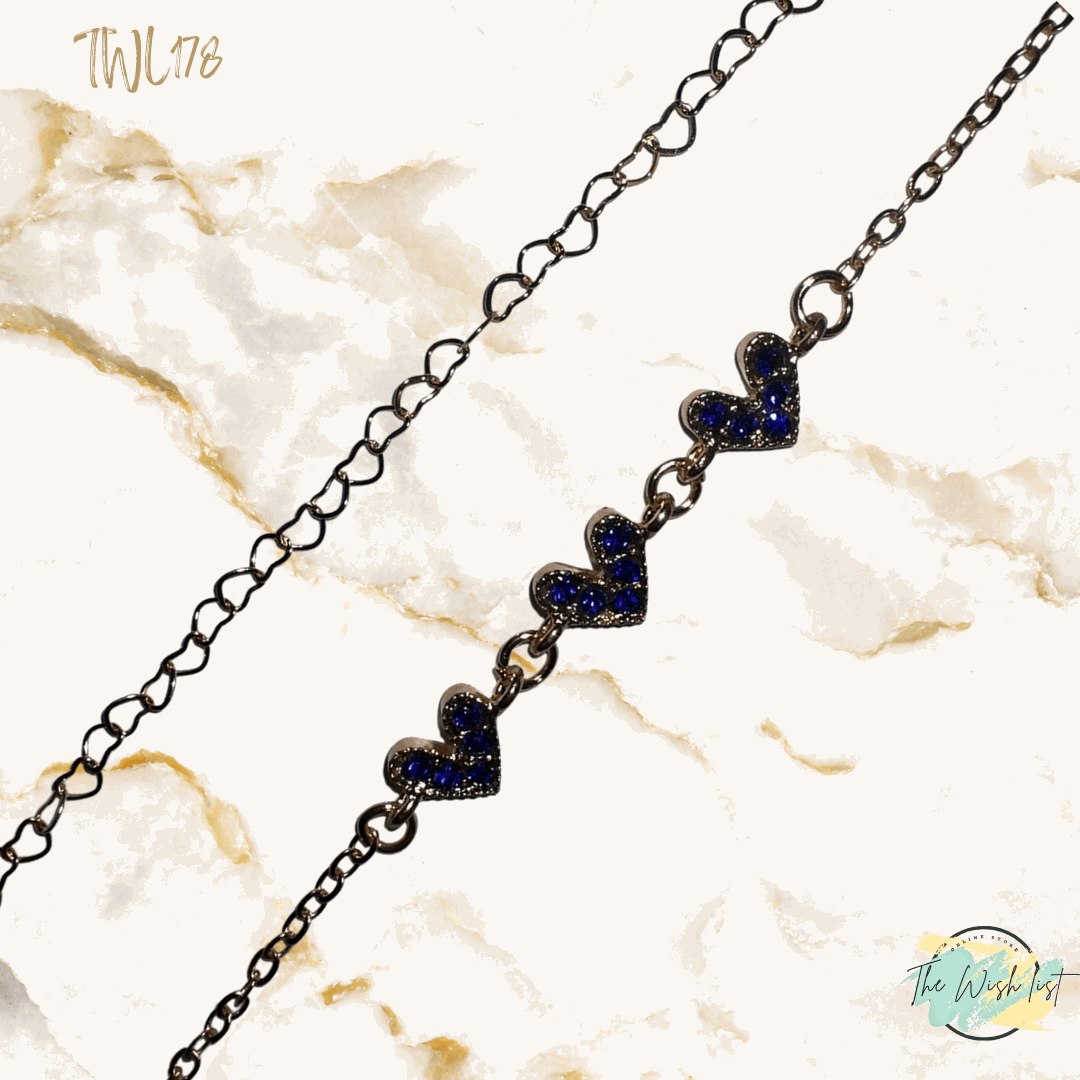 2Pcs Delicate Heart shape bracelet set with blue rhinestones