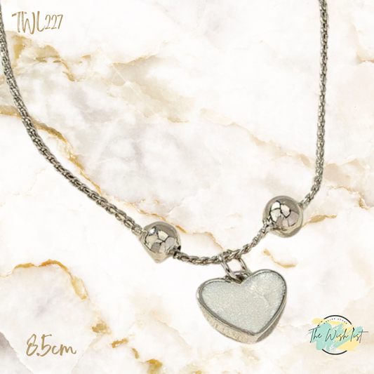 Delicate White Heart Shaped Chain Bracelet - One size