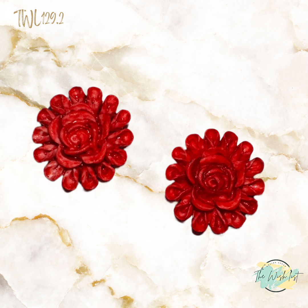 Women's Fashionable, Random Flower Shaped Polyresin - Effect Earrings